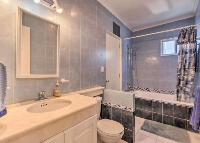 Bella 3br Wifi Bikes Access (adults Only) *